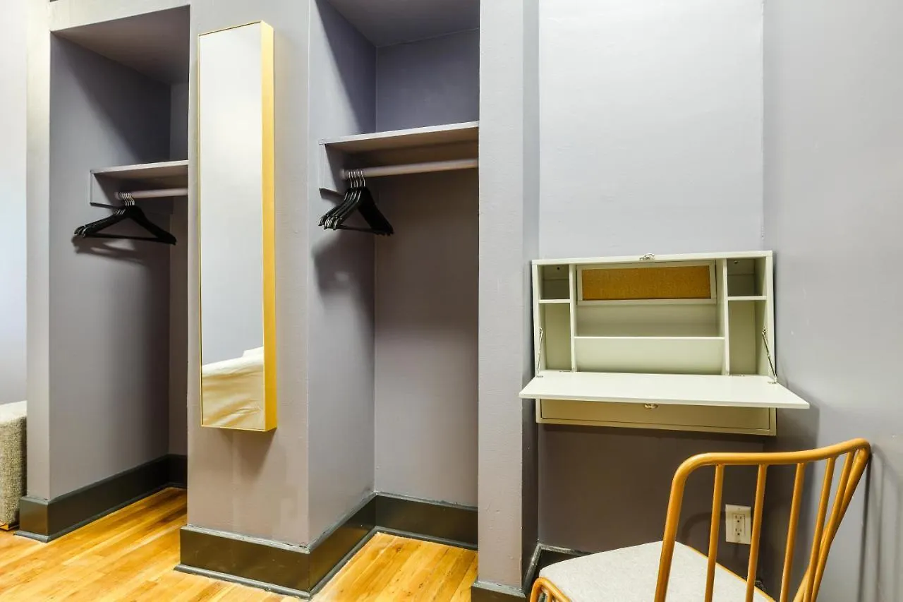 Hostel Lamartine Chelsea New York USA